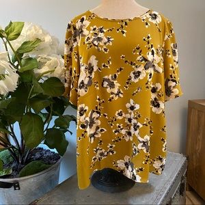 Ann Taylor floral print blouse